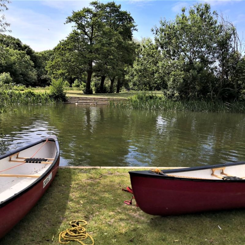 Sunny Day on the River in Bedford hiring Kayaks and Canoes