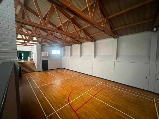 Kempston Youth Centre sports hall