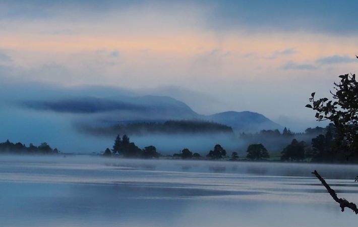 Why Canoeing & Camping is the Perfect Autumn Activity